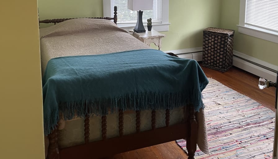 Anna's room