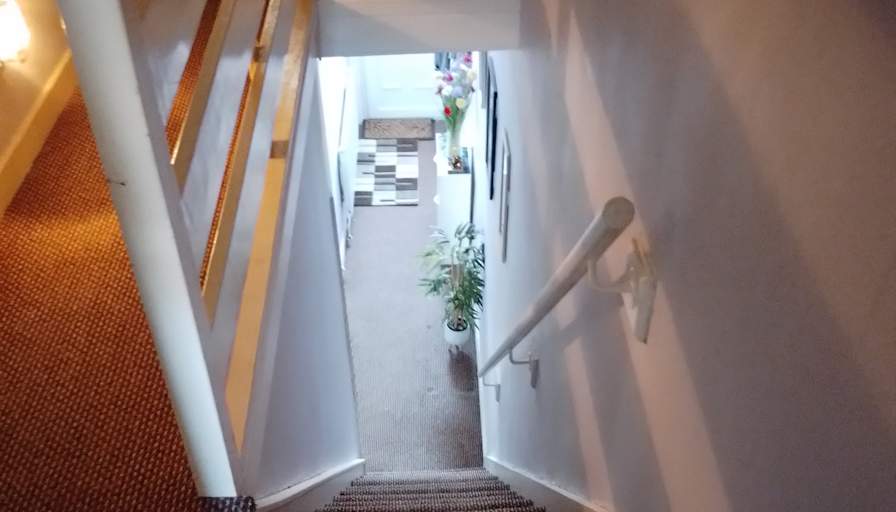 Simon's room