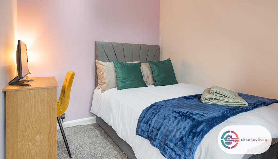 Imogene-may's room