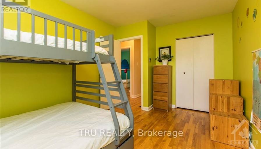 A and M's room
