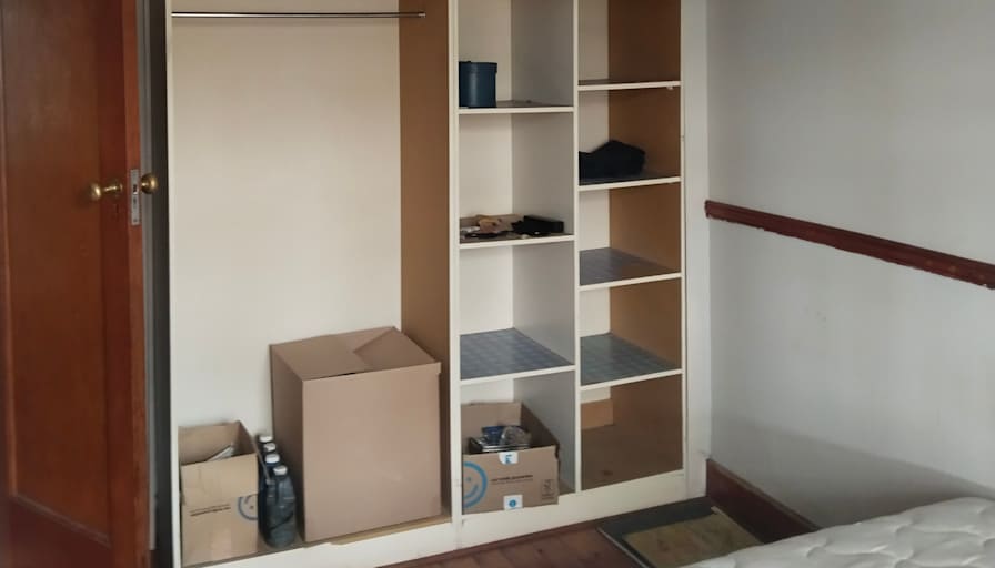 Max's room