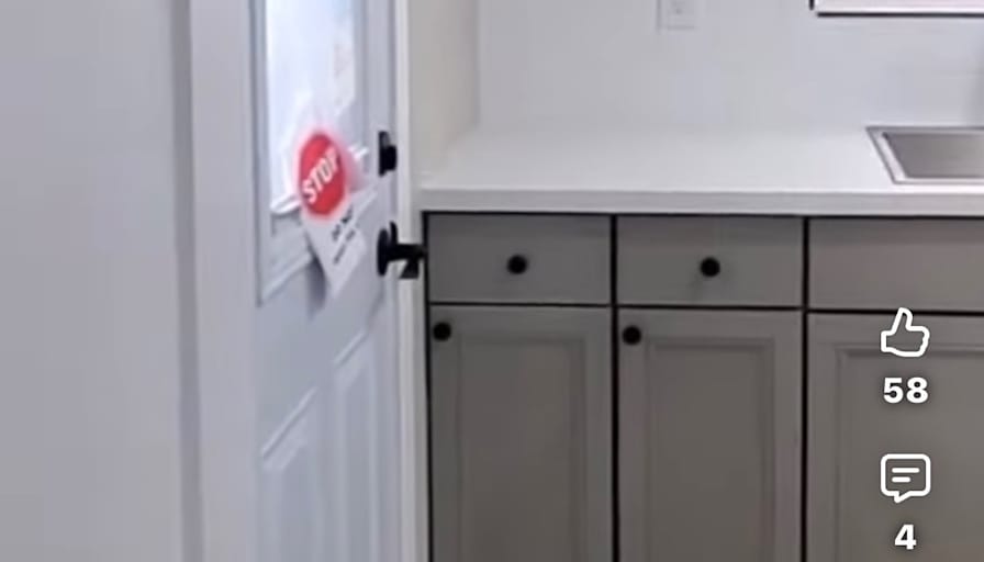 Daniel Cisneros's room
