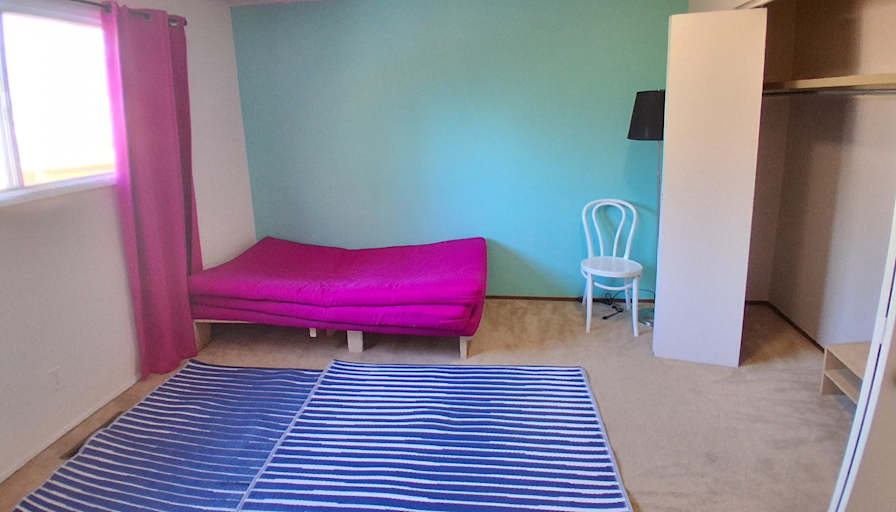 Zen's room
