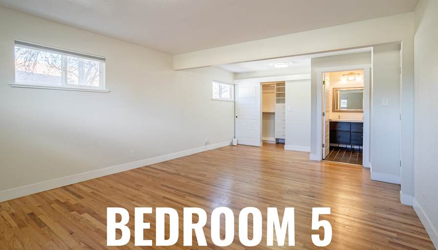 HomeCrew's room