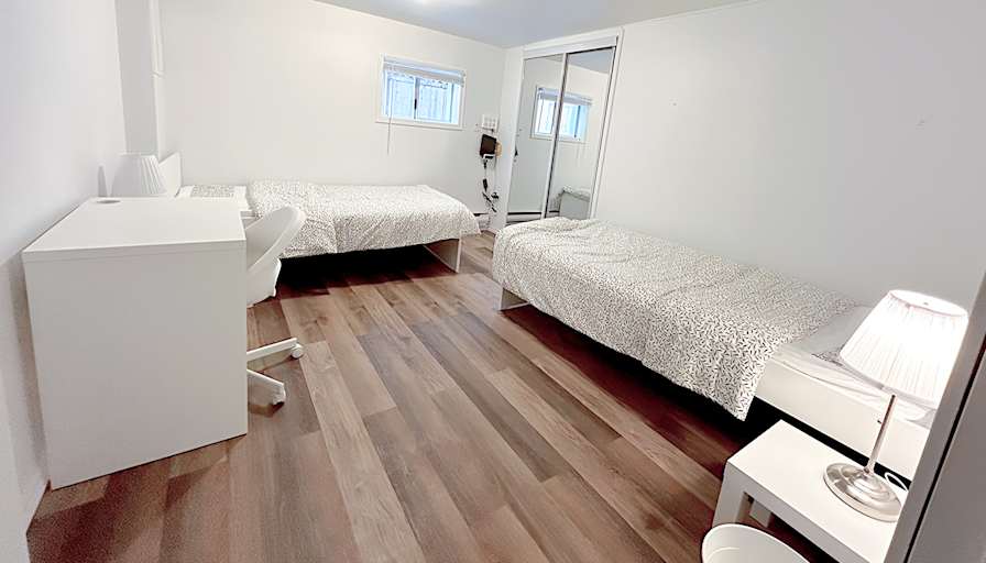 Shahram's room