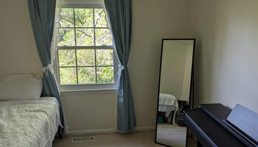Marren's room