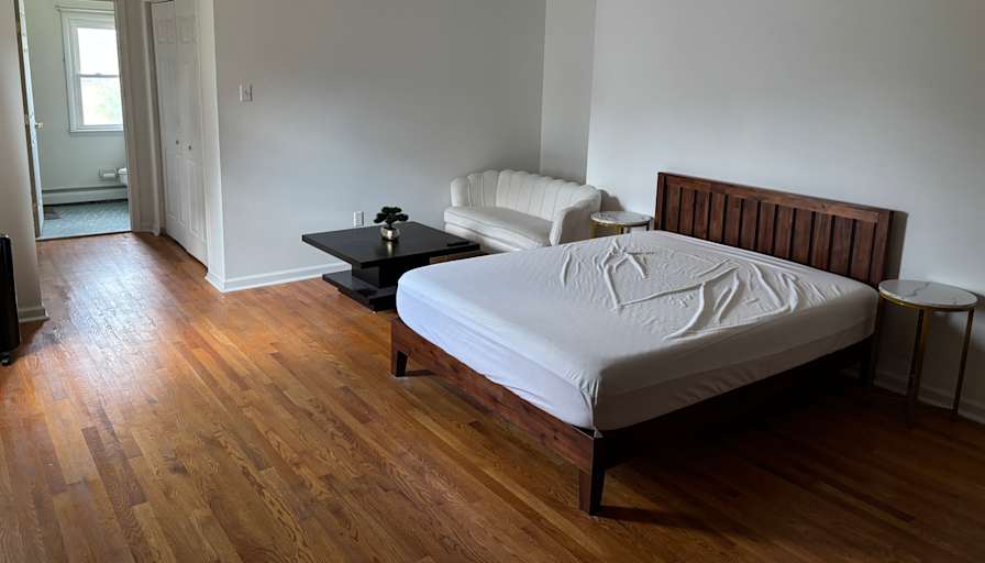 Olumide's room