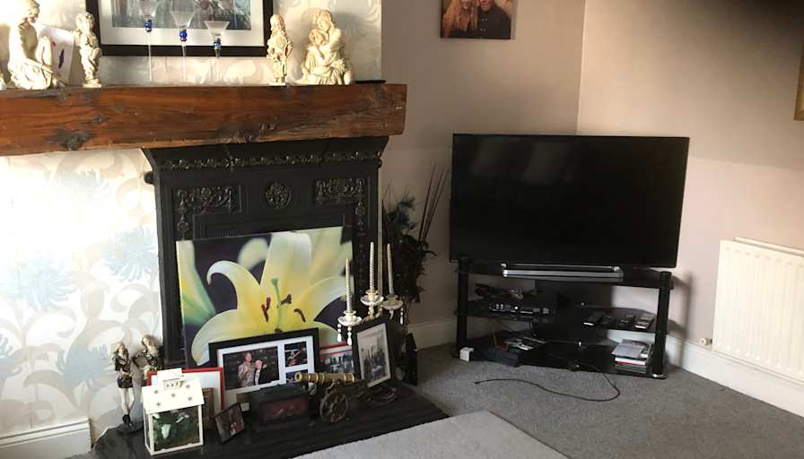 tom mason's room