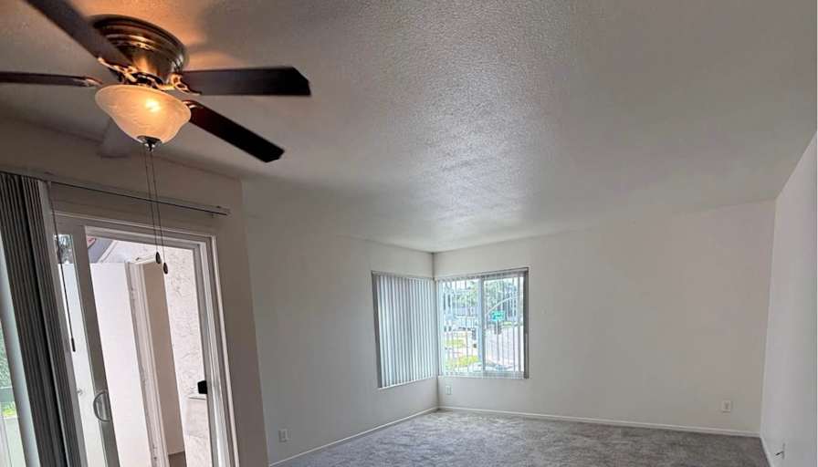 Esteban Martinez's room