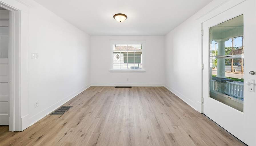 Jalale Weber's room