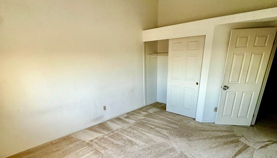 Irving's room