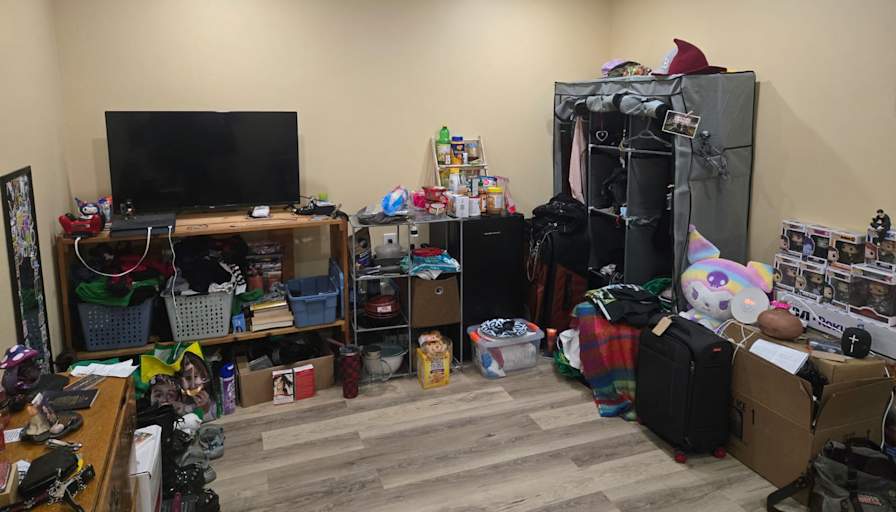 yogesh shekhawat's room