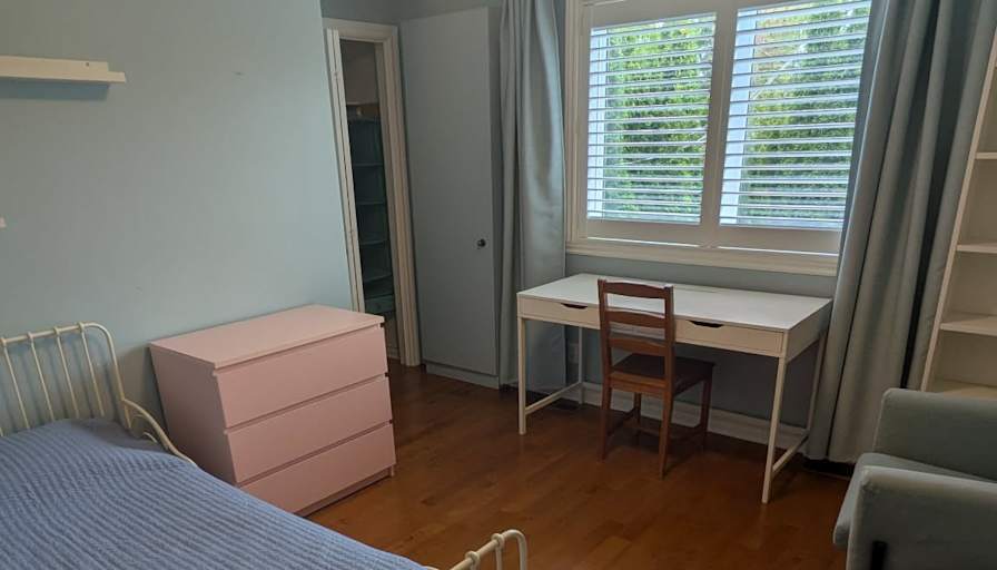 Dingyu Liu's room