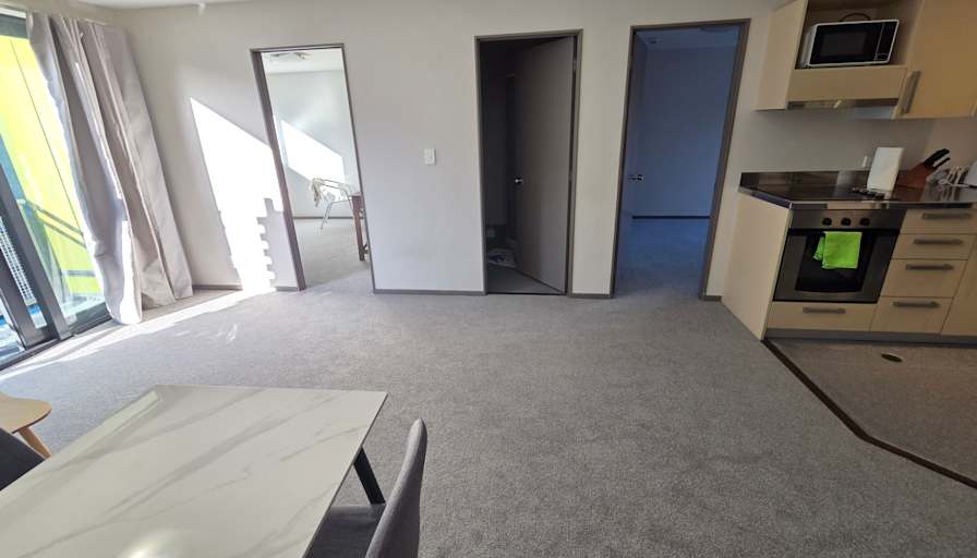 Mingsheng's room