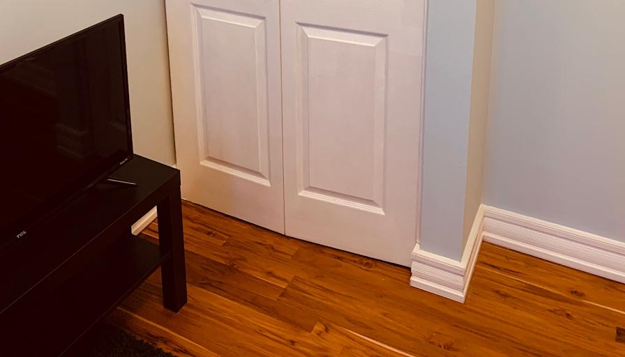 Wei's room