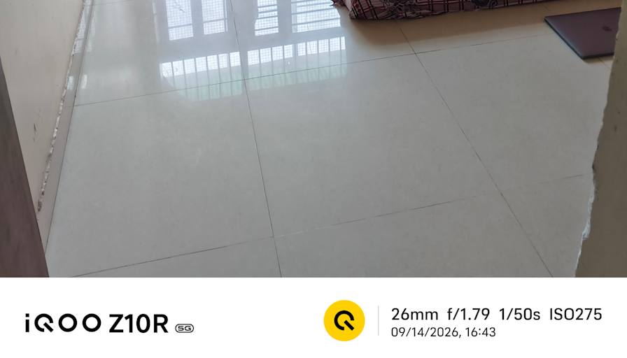 NIKKI CHAUHAN's room