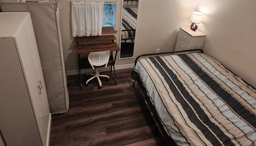Sami's room