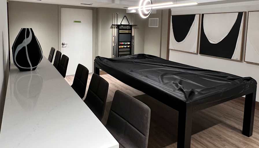 Anita's room