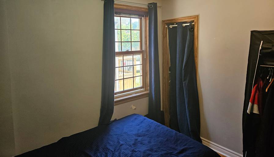 Shayan Mahmoudi's room