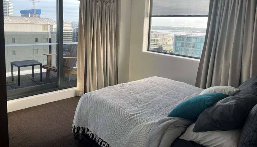 Gloria Luo's room