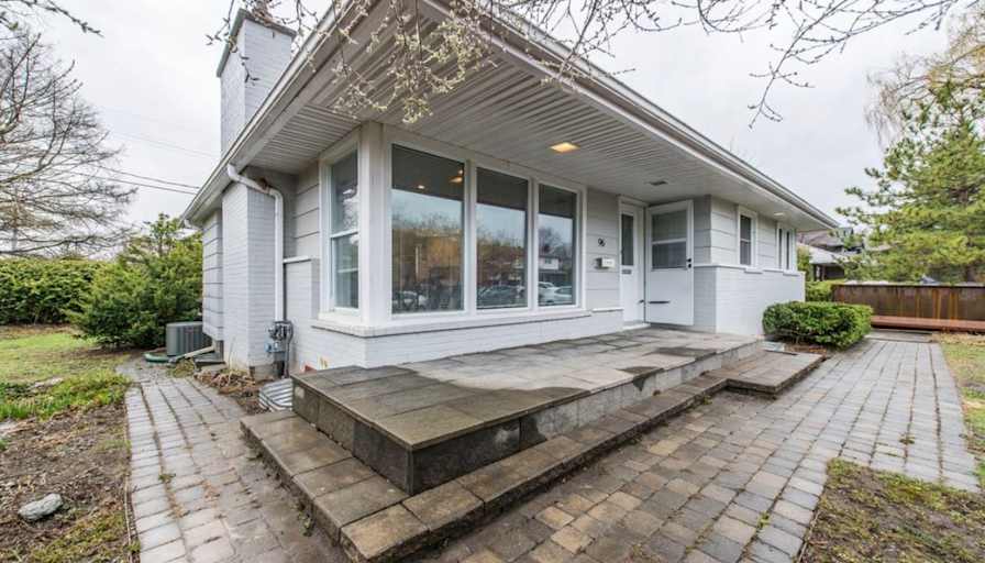 Eloria Amanuel's room