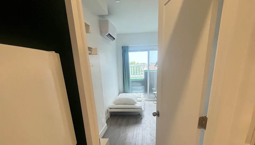 Oliver's room