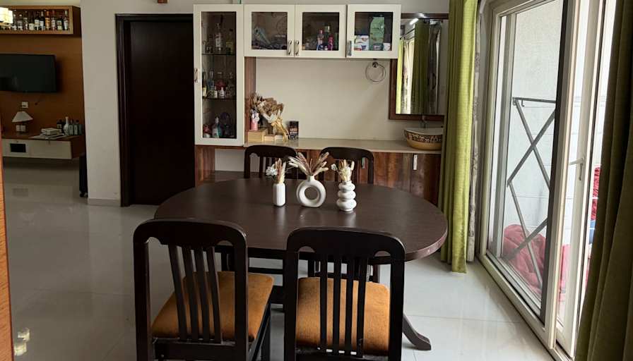 Sakshi's room