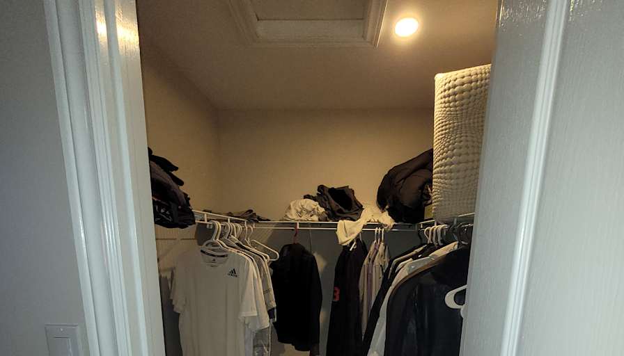 John Frantzis's room