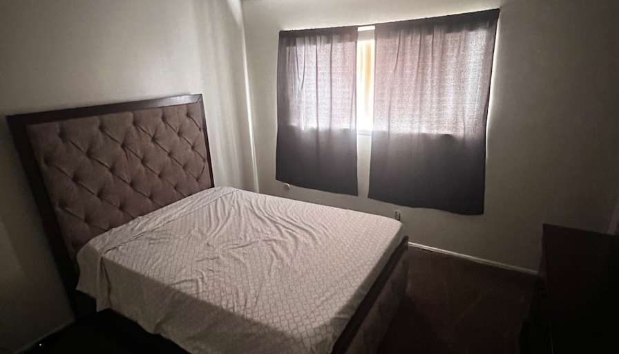 JoseMiguel's room