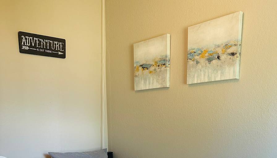 Jasmeen Stahl's room