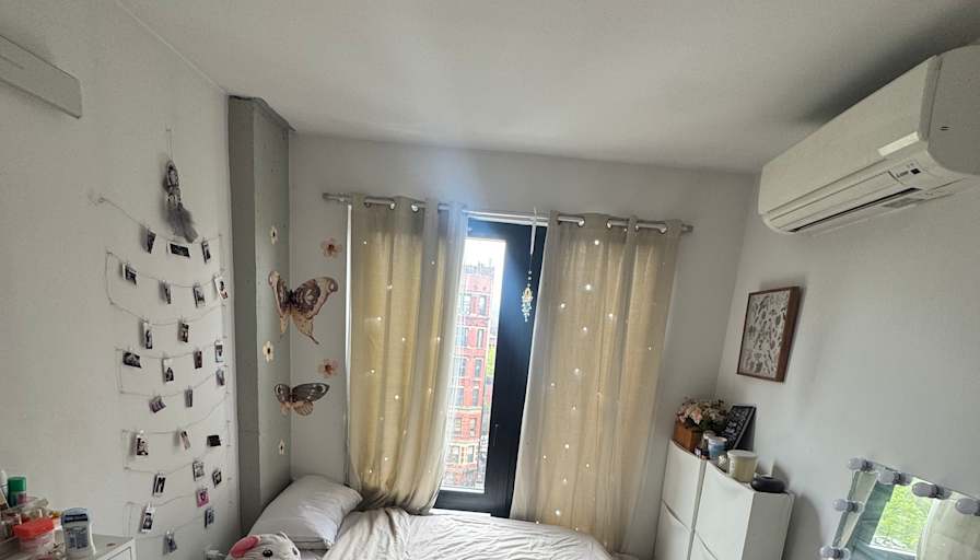 Diana's room