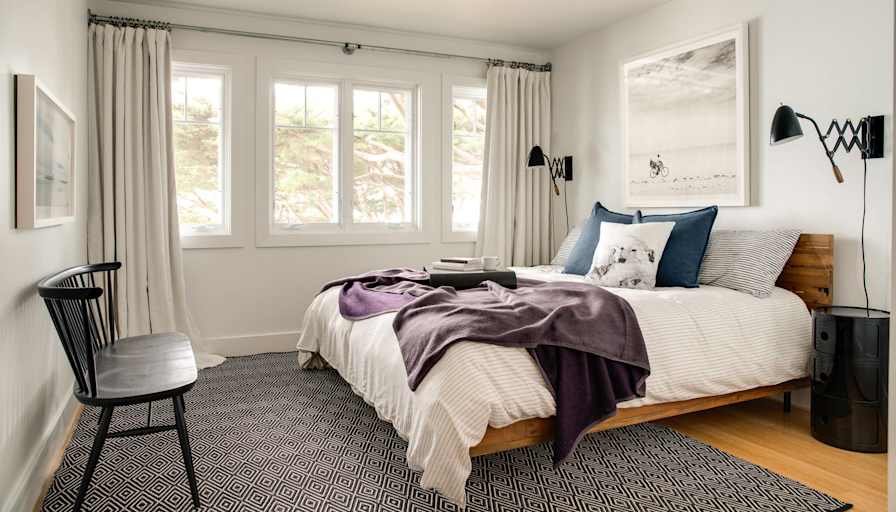Evelyn's room