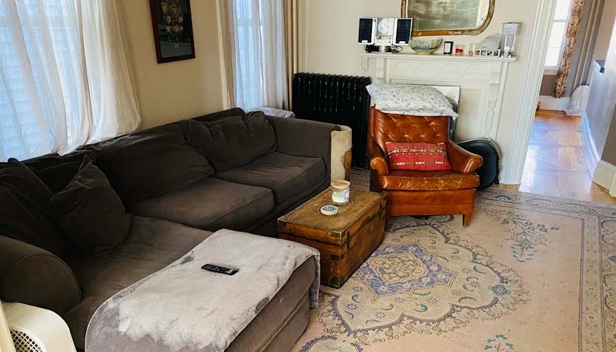 Ashlind's room