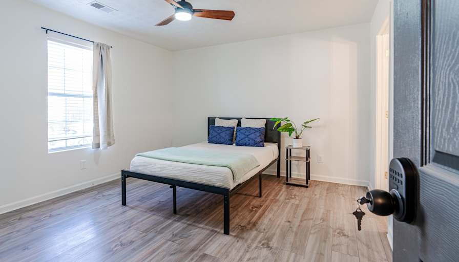 PadSplit's room