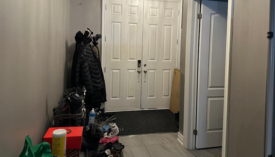 Ai's room