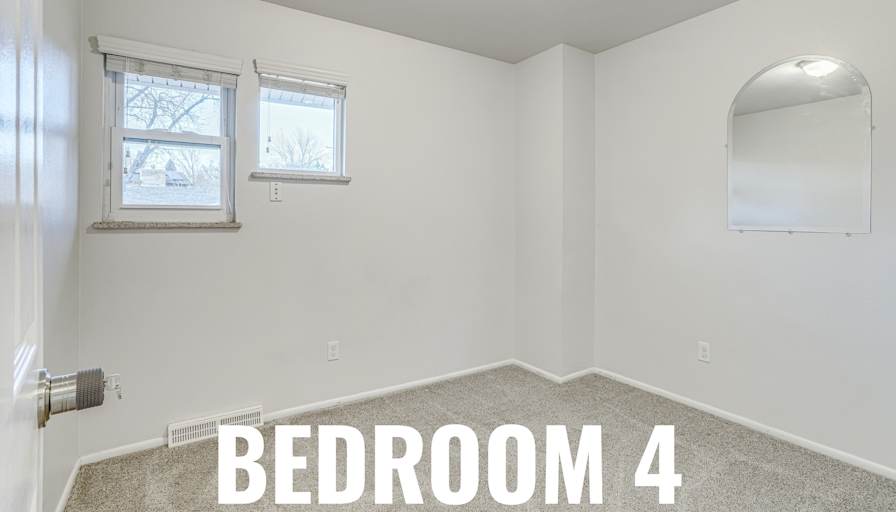 HomeCrew's room