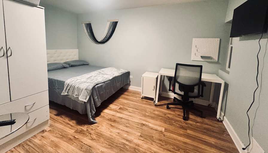 Cleo's room