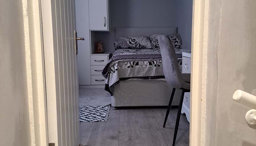 Leanna's room