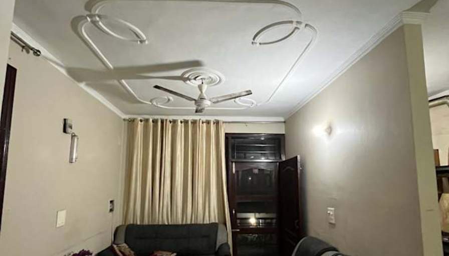 Jiya Thakur's room