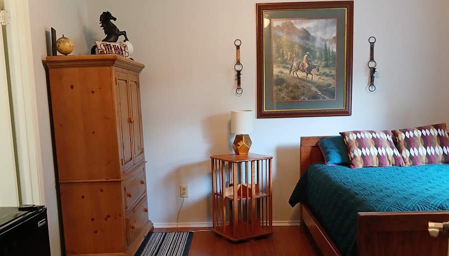 Darlene Davis's room