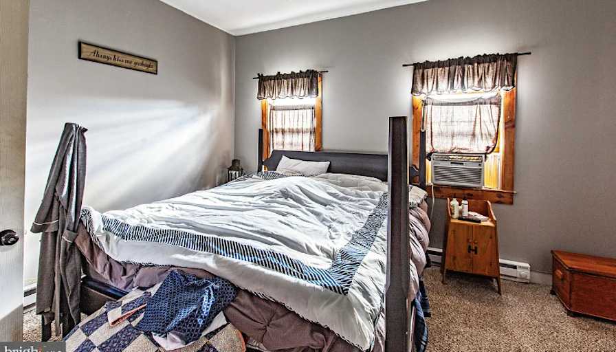 Rick Reynolds's room
