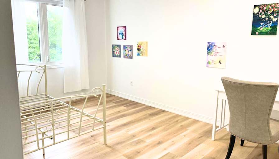 Rachelle's room