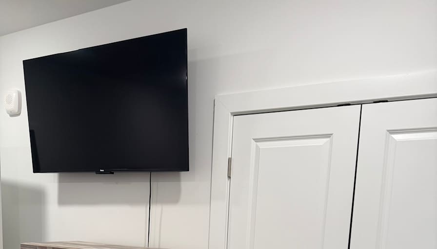 Alberto's room