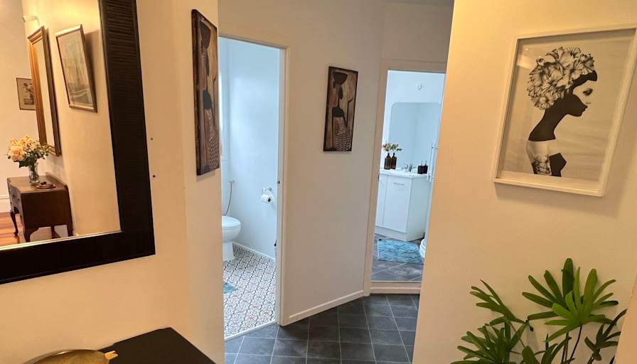 Elmer's room