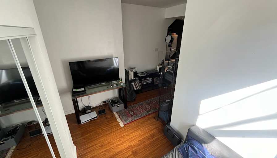 Graeme's room