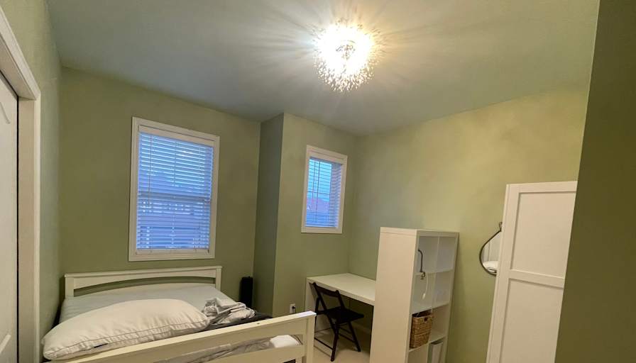 Ali's room