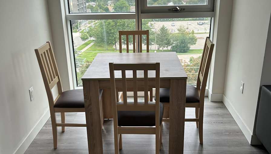 Sam Maini's room