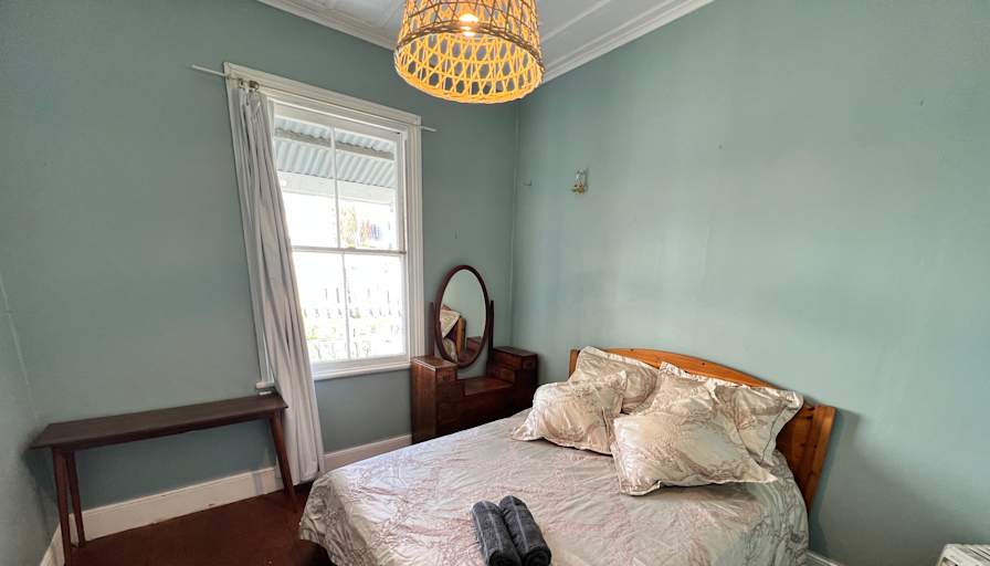 Remle Vose's room