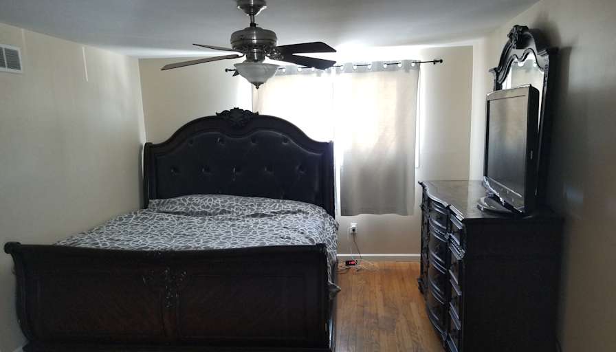 Leonard's room