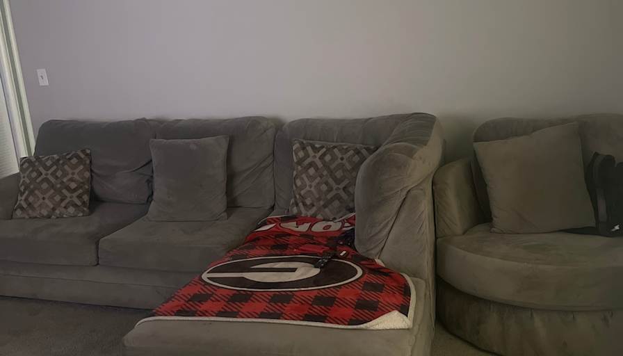 Ravente's room